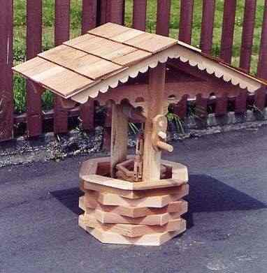 Photo of a garden wishing well.